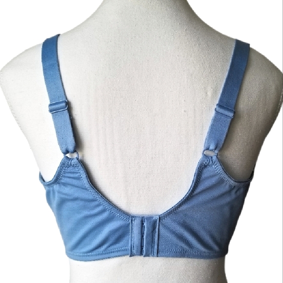 NWT Bali Minimizing Lacy Underwire Unpadded Full Coverage Shaping Bra 38D - Picture 2 of 2